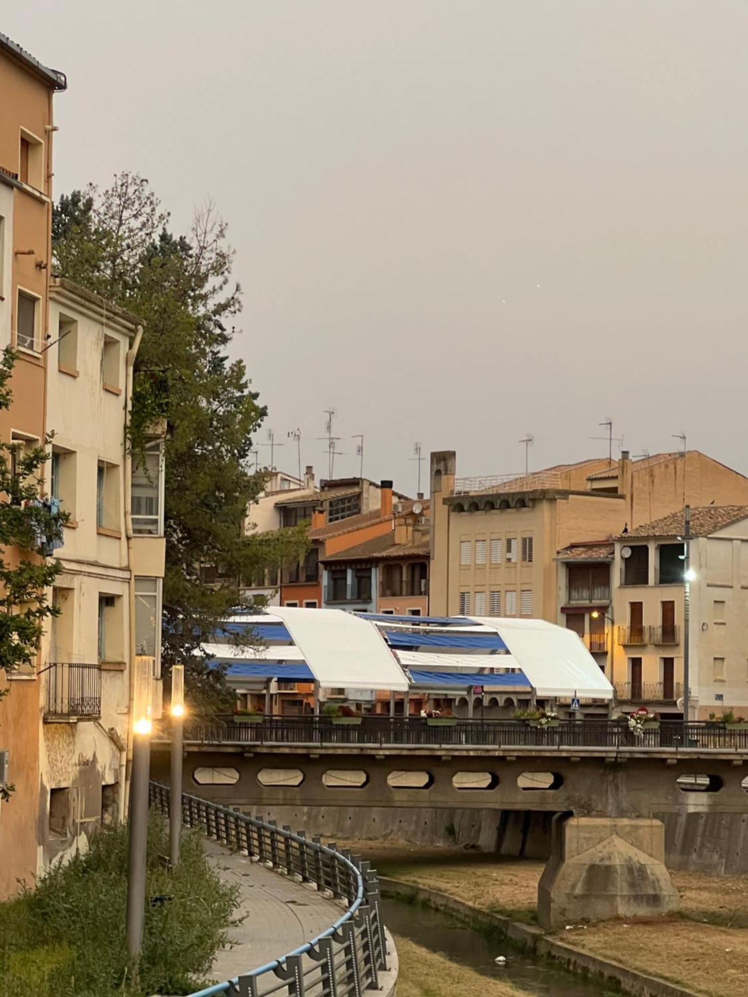 Hostal Pirineos Barbastro Eksteriør billede