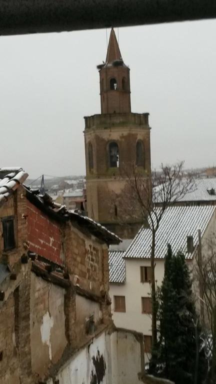 Hostal Pirineos Barbastro Eksteriør billede