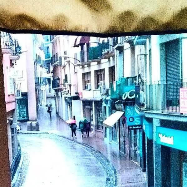 Hostal Pirineos Barbastro Eksteriør billede
